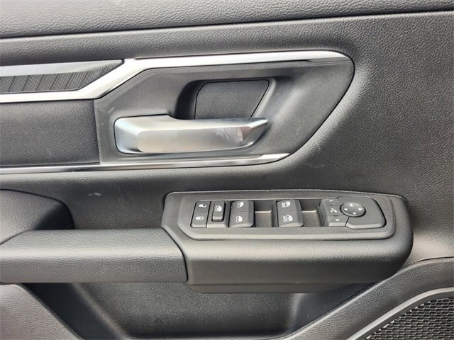 New 2026 RAM 1500 4x4 Crew Cab image 23