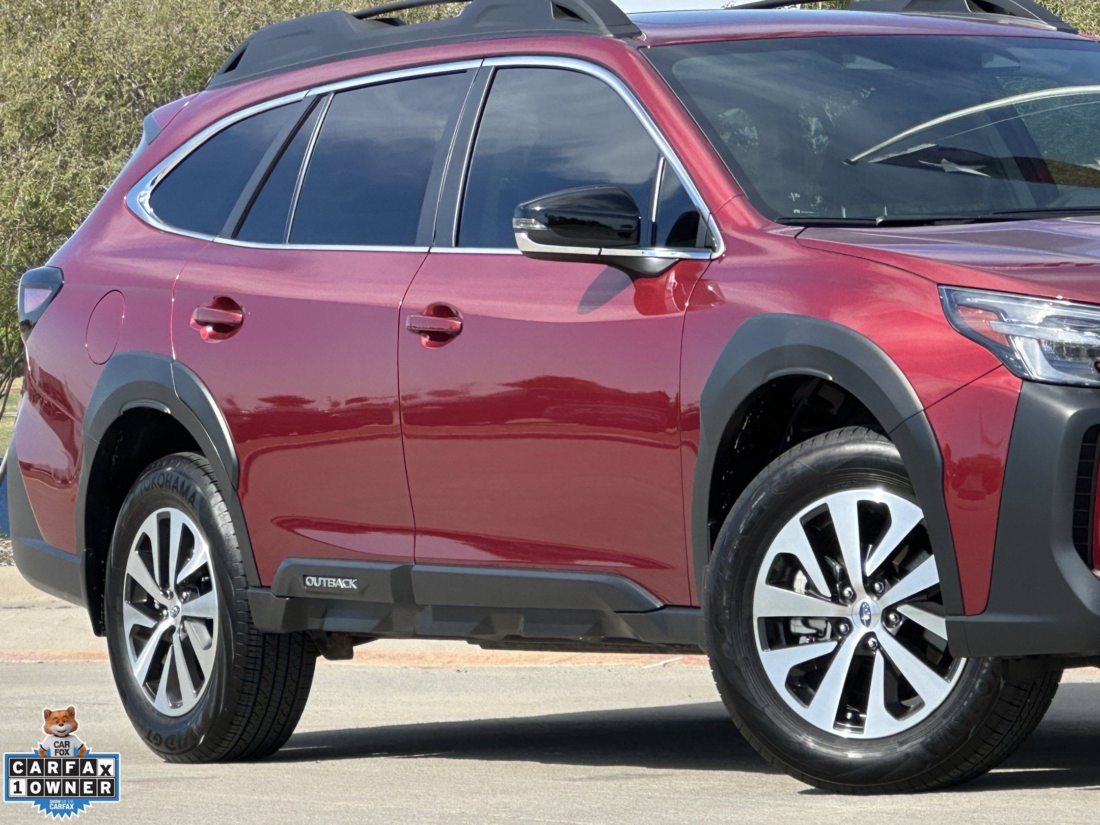 Used 2025 Subaru Outback Premium AWD/4WD image 3