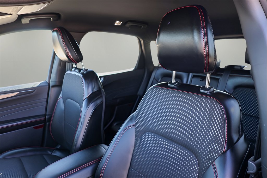 Used 2024 Ford Escape ST-Line Select w/ Tech Pack #1 image 10