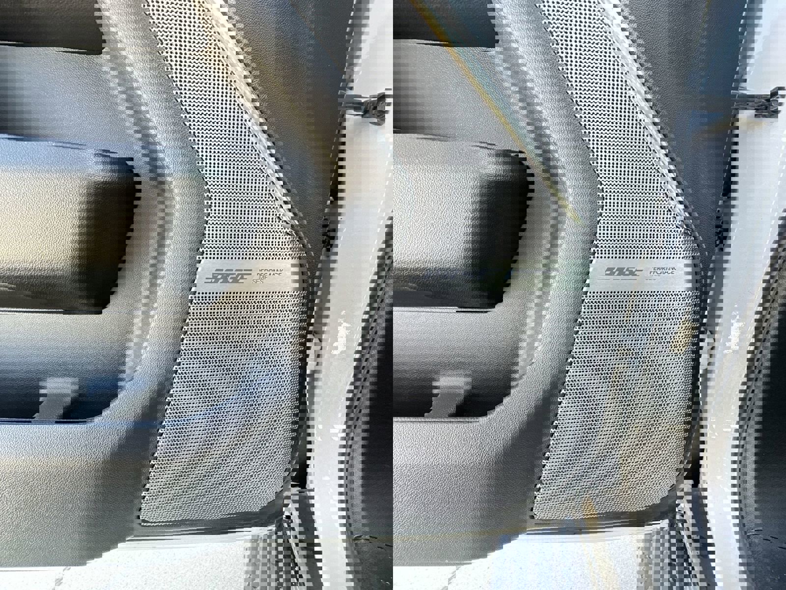 Used 2024 GMC Yukon Denali Ultimate image 25