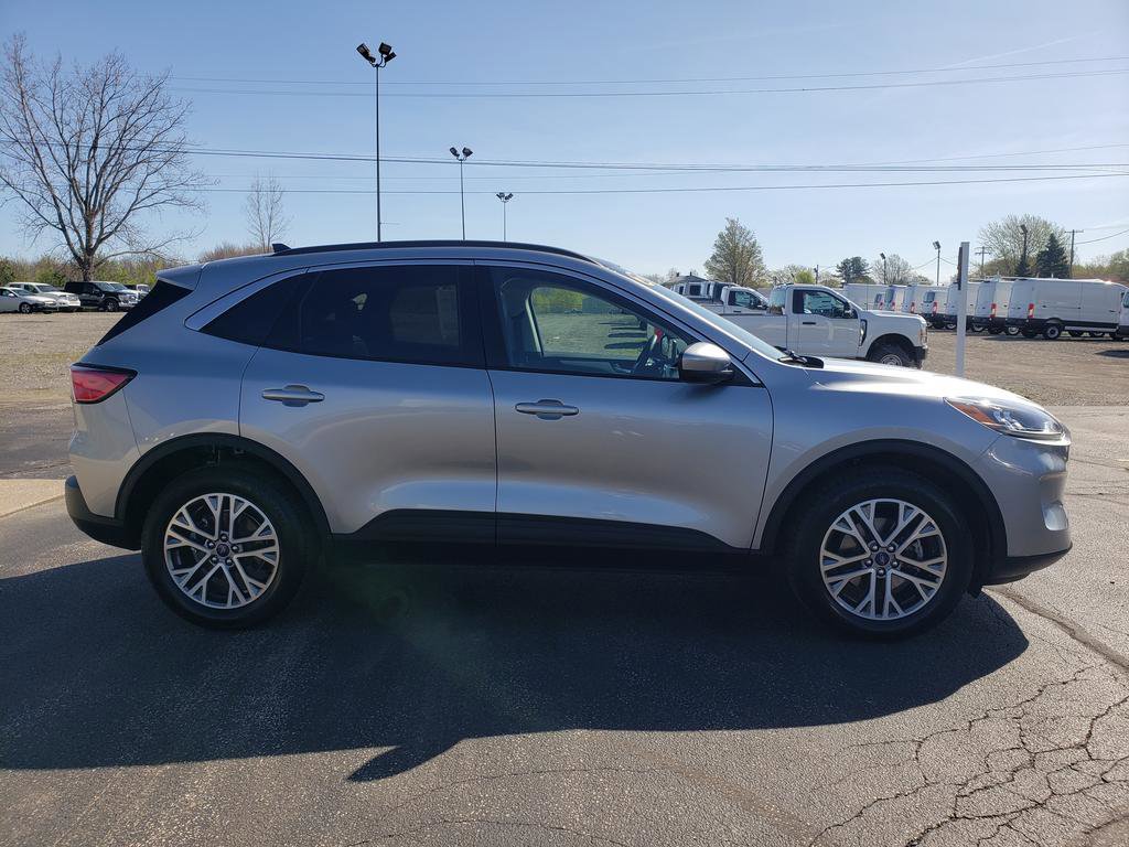 Used 2022 Ford Escape SEL AWD/4WD image 2