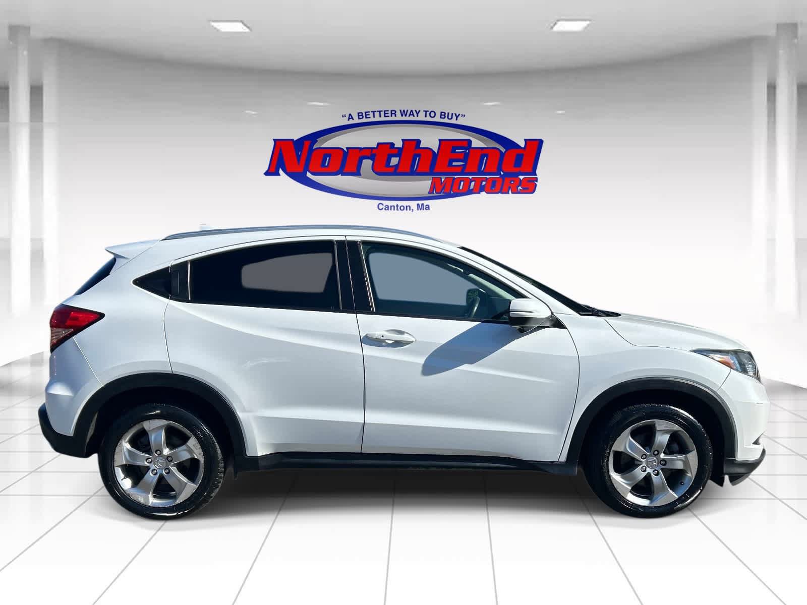 Used 2017 Honda HR-V EX-L image 2