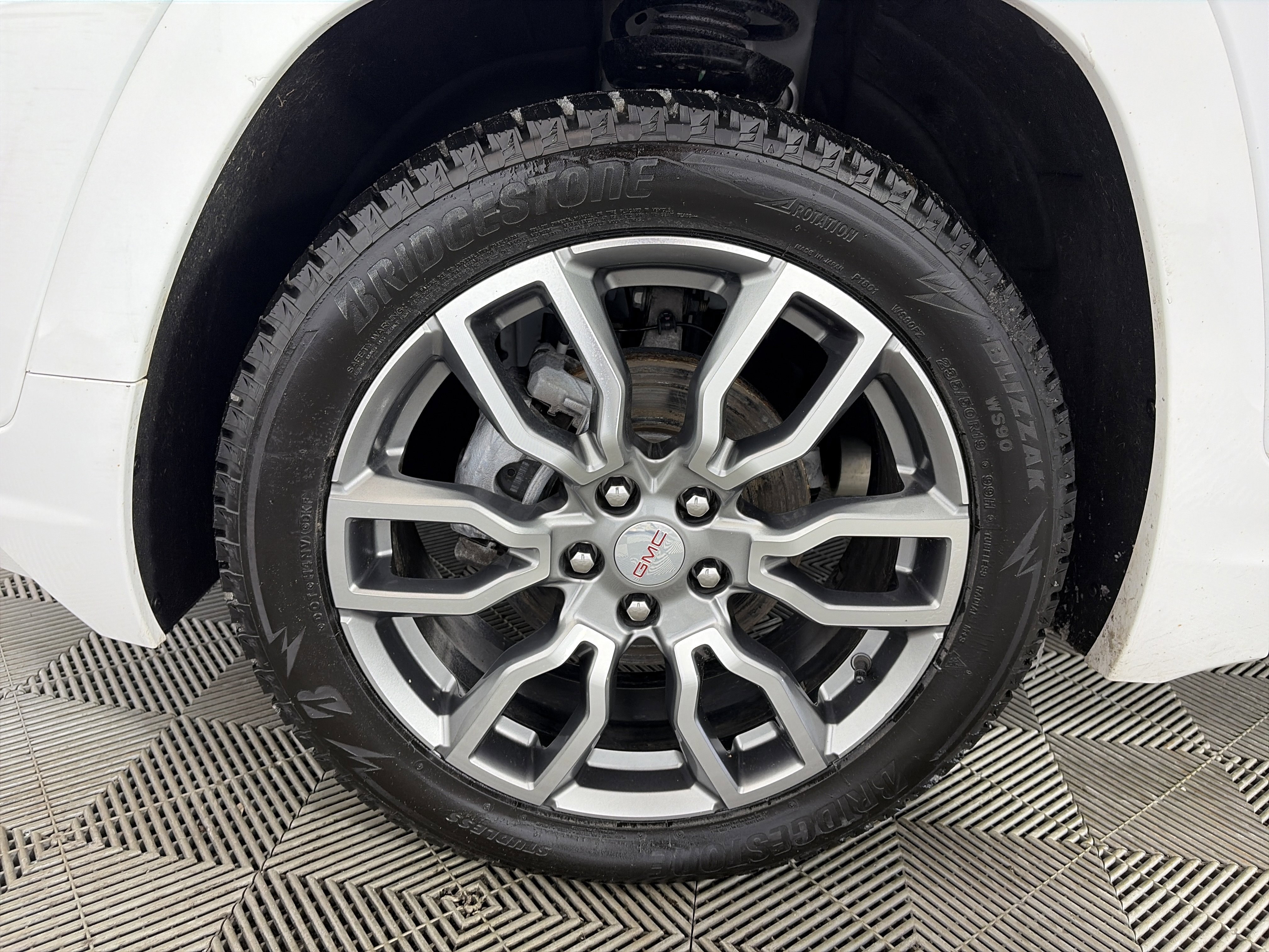 Used 2022 GMC Terrain Denali image 13