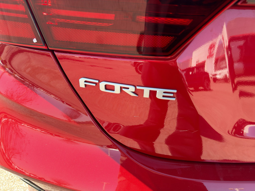 Used 2024 Kia Forte GT-Line FWD image 28