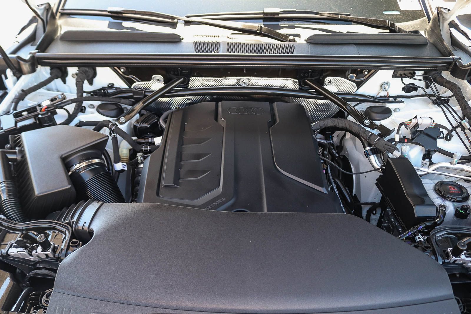 Certified 2025 Audi Q5 Premium AWD/4WD image 30