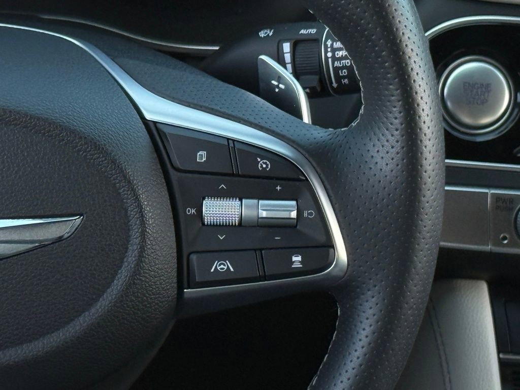 Used 2023 Genesis G70 2.0T w/ Sport Prestige Package image 13