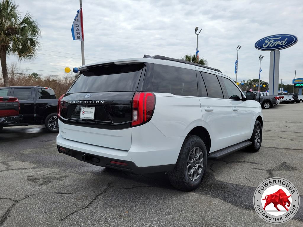 New 2025 Ford Expedition Active image 6