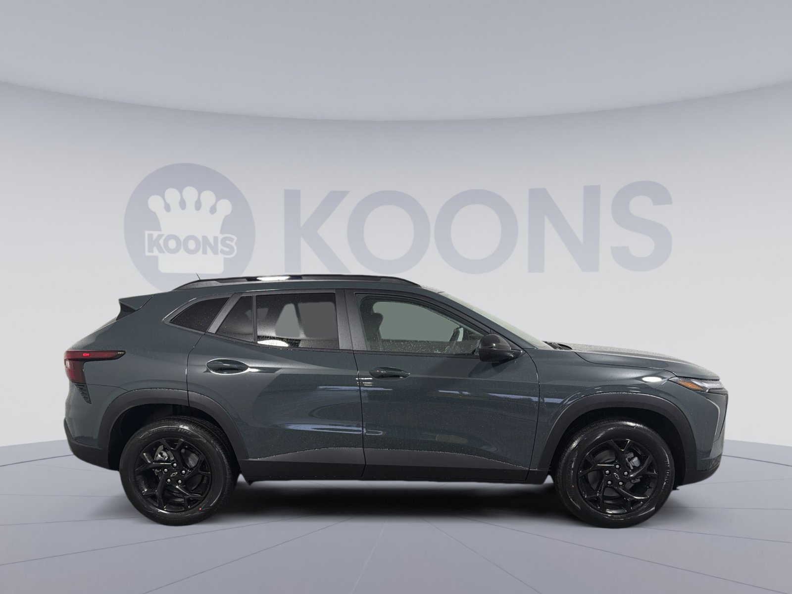 New 2026 Chevrolet Trax LT w/ Driver Confidence Package FWD image 8