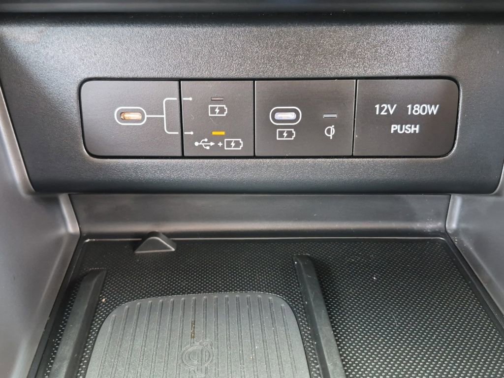 Used 2025 Hyundai Sonata SEL FWD image 19