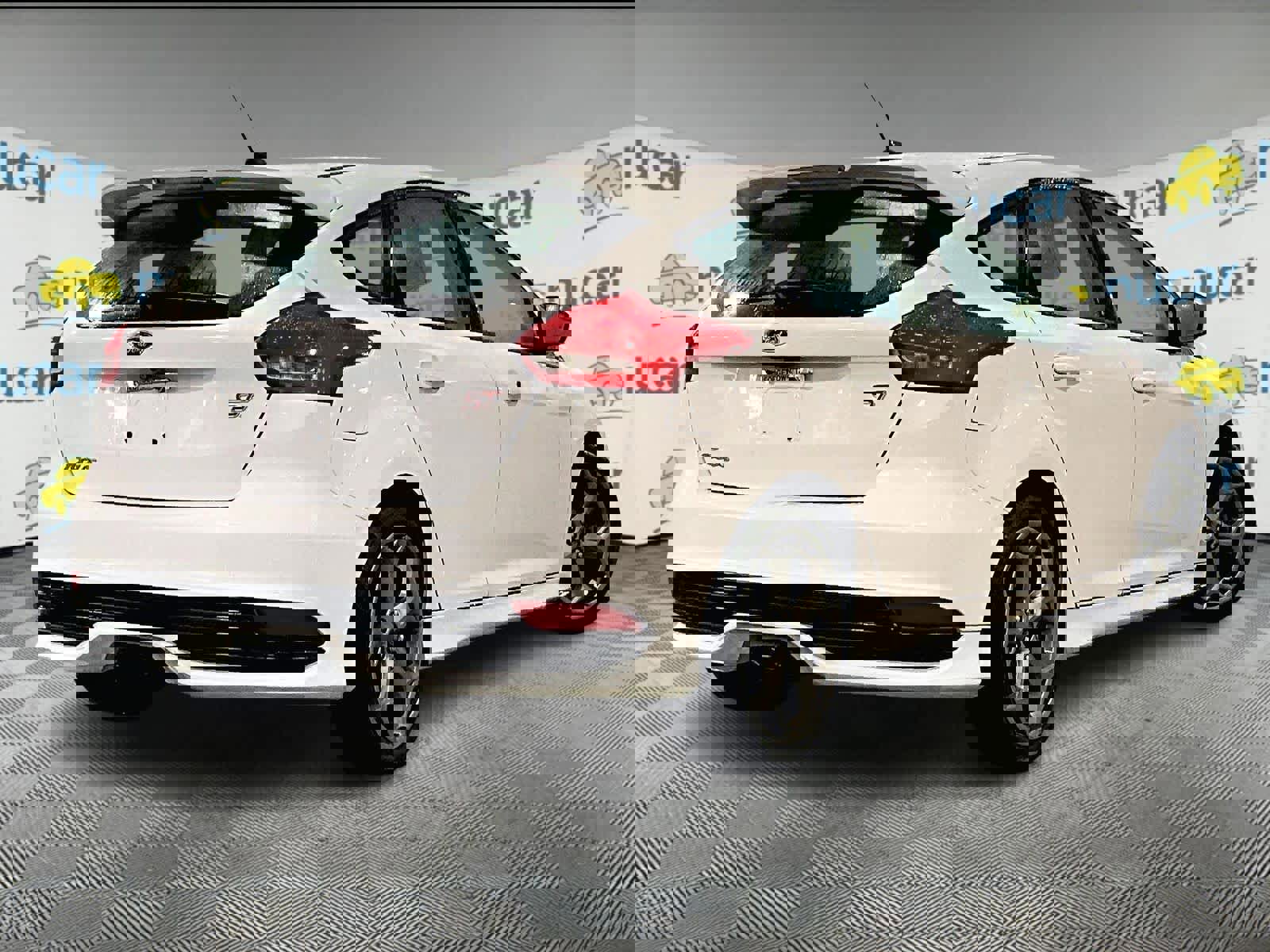 Used 2018 Ford Focus ST image 6