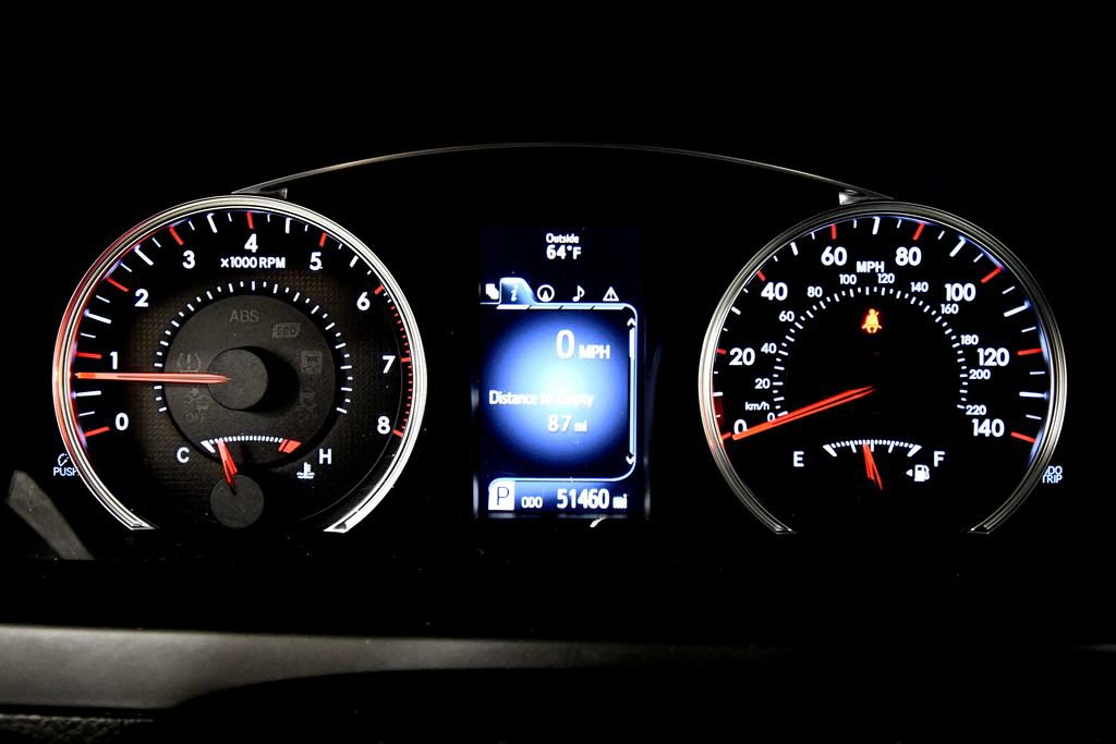 Used 2015 Toyota Camry XSE FWD image 23