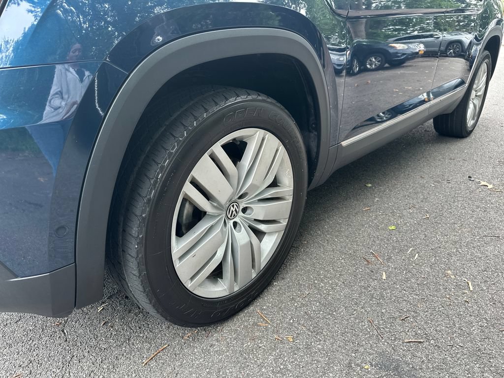 Used 2018 Volkswagen Atlas SEL Premium AWD/4WD image 7