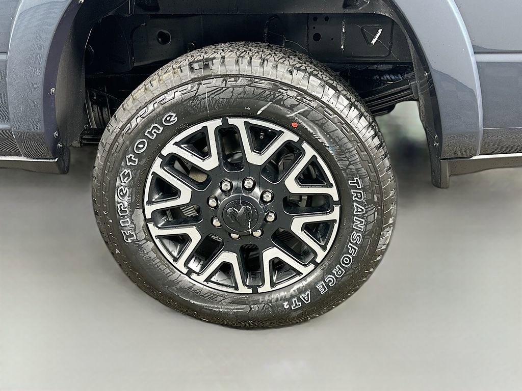 New 2026 RAM 3500 Limited w/ Towing Technology Group image 17