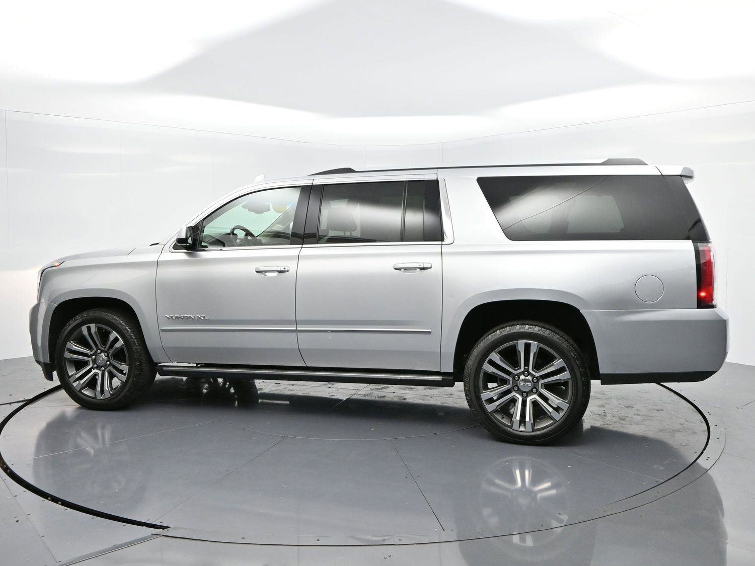 Used 2019 GMC Yukon XL Denali w/ Denali Ultimate Package image 4