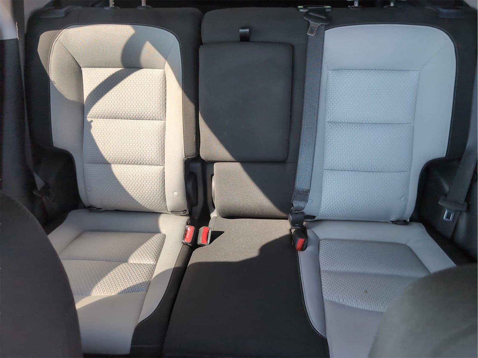 Used 2022 GMC Terrain SLE w/ Driver Convenience Package FWD image 29