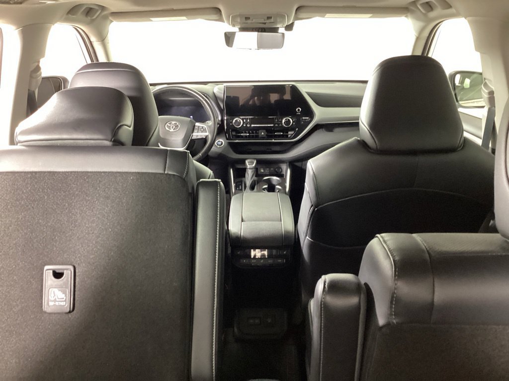 Used 2023 Toyota Highlander Platinum AWD/4WD image 30