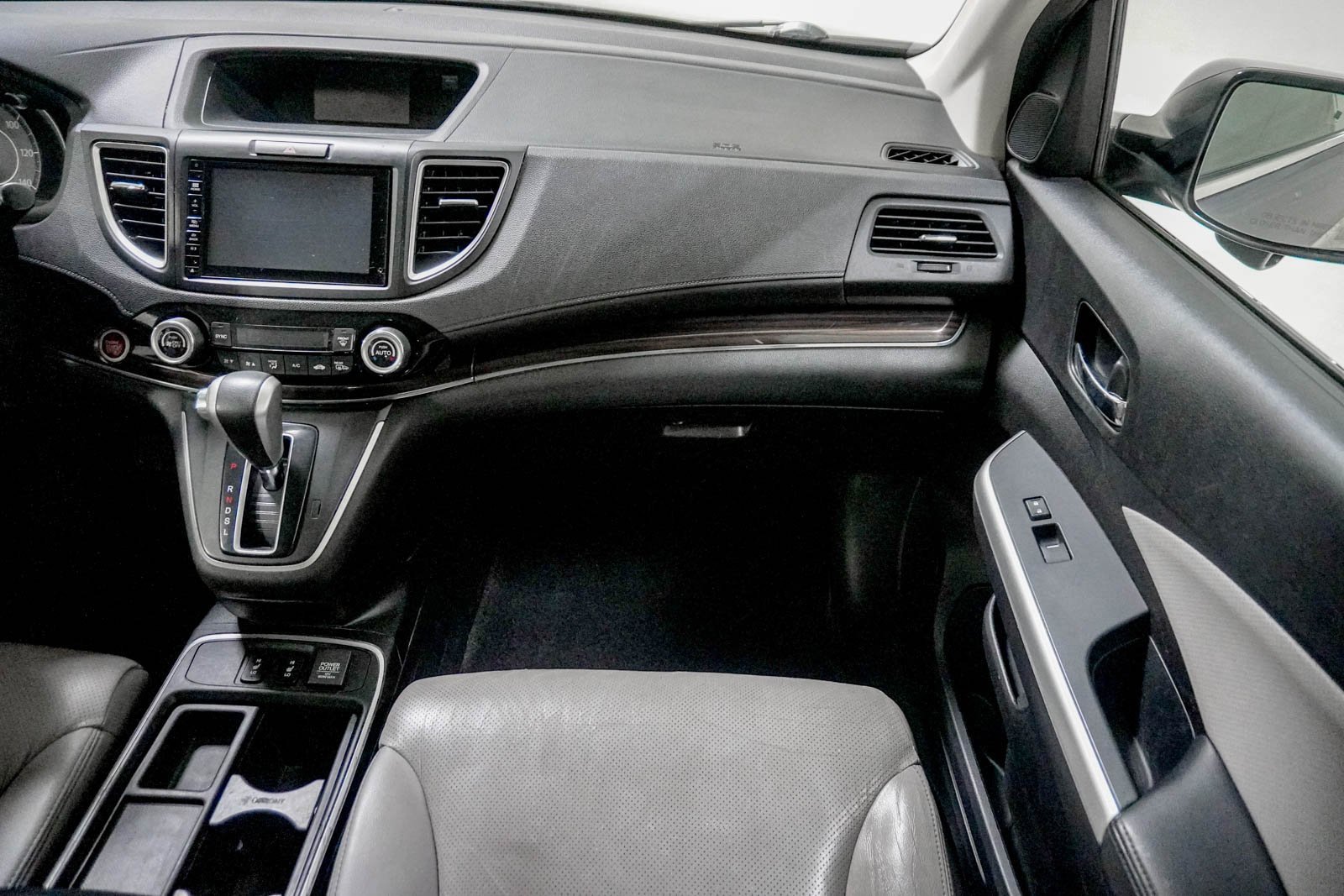 Used 2016 Honda CR-V EX-L image 32