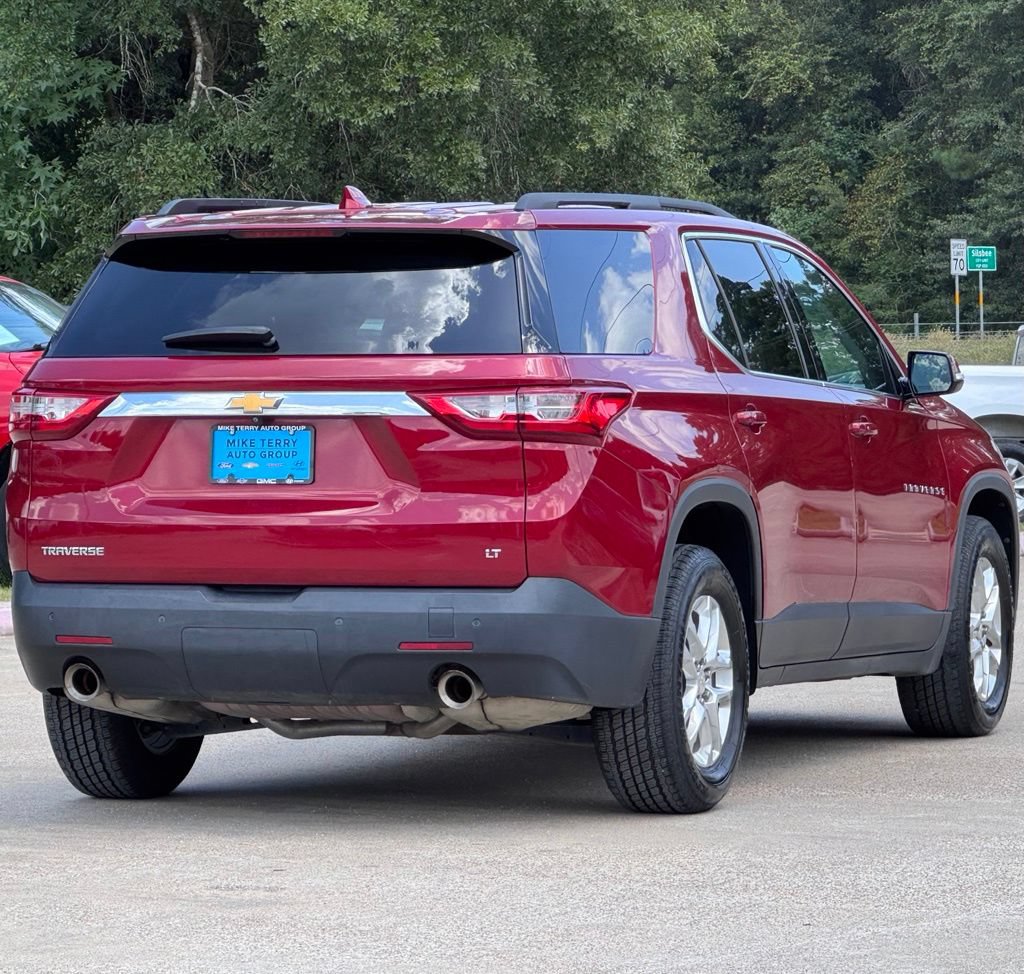 Used 2020 Chevrolet Traverse LT FWD image 13