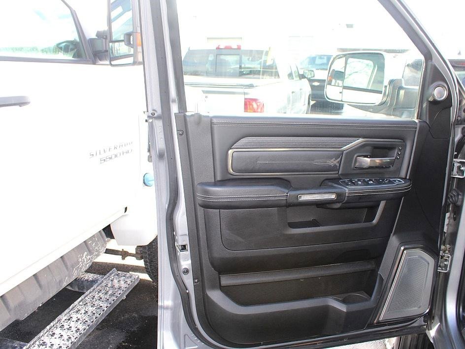 Used 2019 RAM 2500 Limited image 37