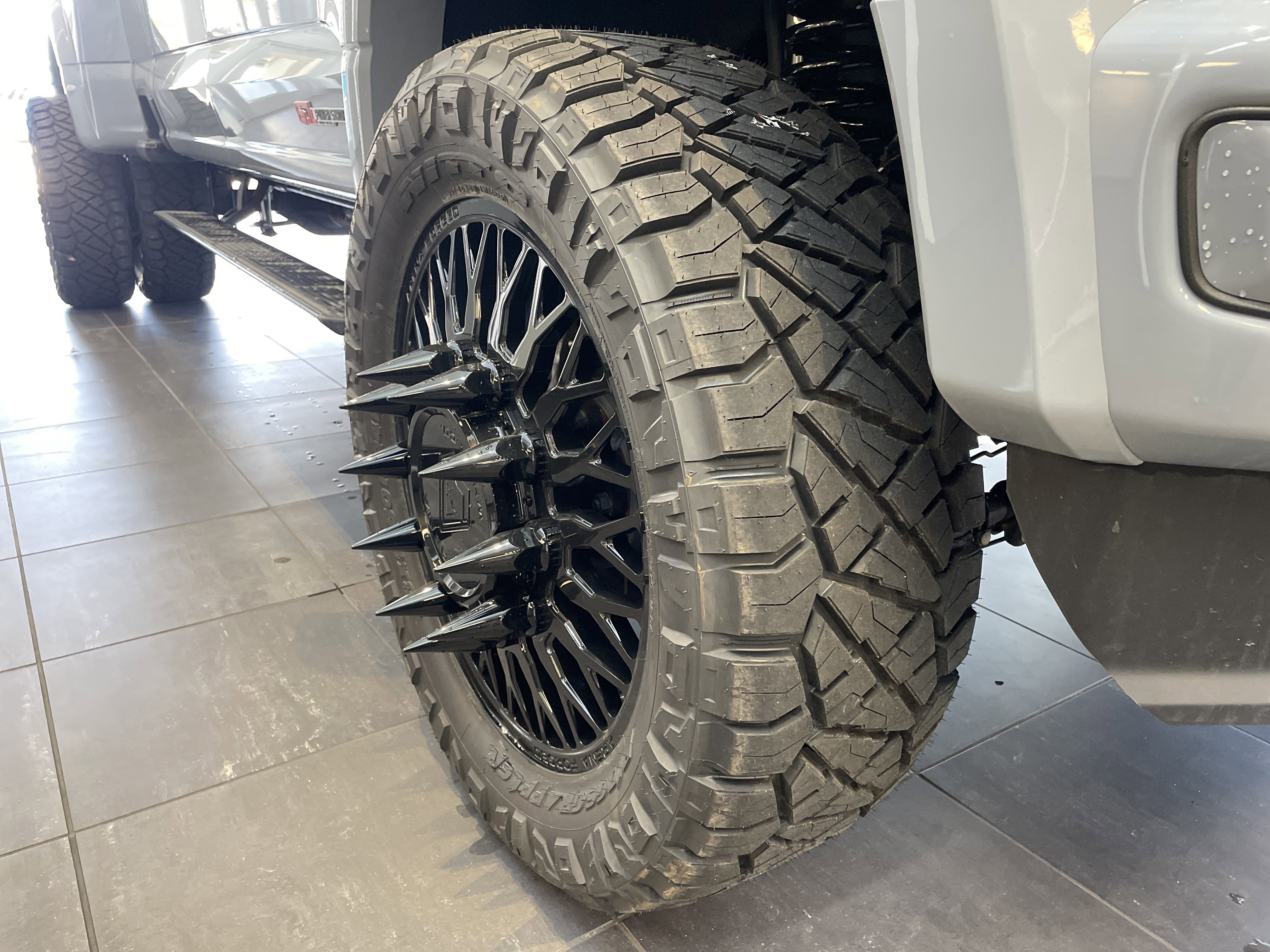 Used 2025 Ford F450 Platinum w/ Platinum Plus Package image 13