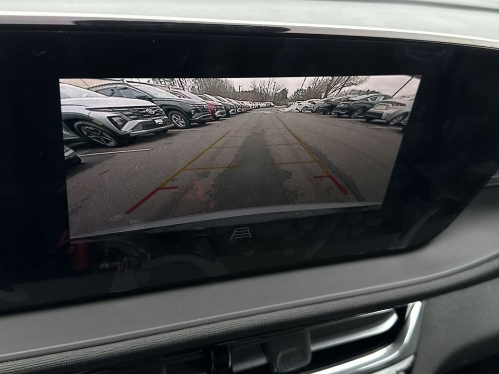 New 2026 Buick Envista Sport Touring w/ Convenience I Package FWD image 19