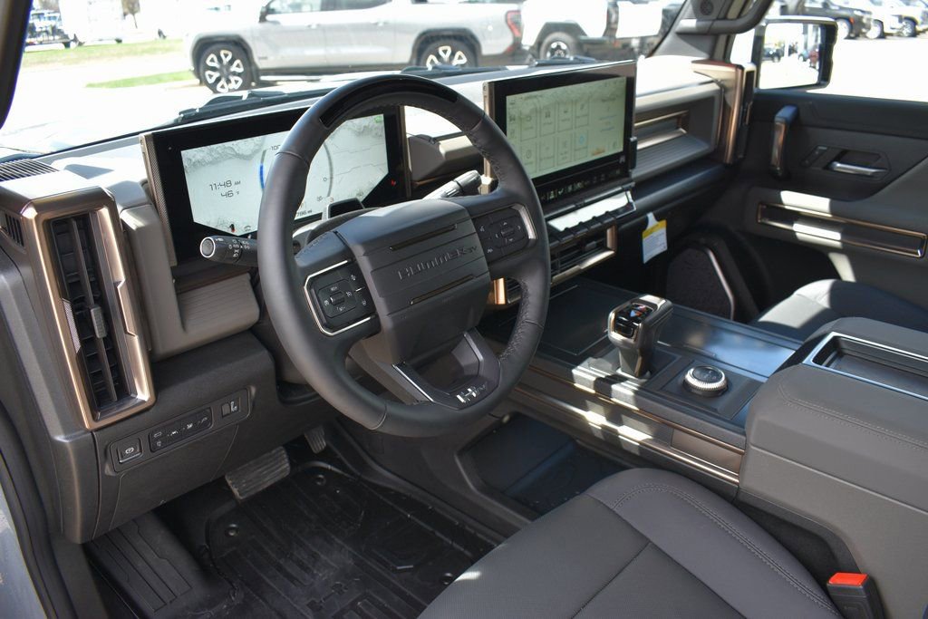 New 2025 GMC Hummer EV 2X w/ LPO, Illumination Package image 10