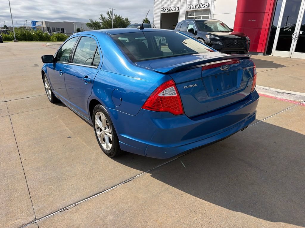 Used 2012 Ford Fusion SE FWD image 3