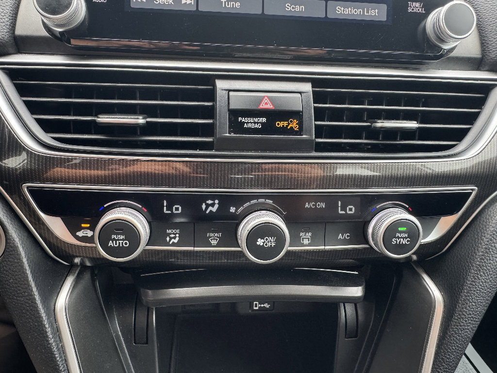 Used 2020 Honda Accord Sport image 17