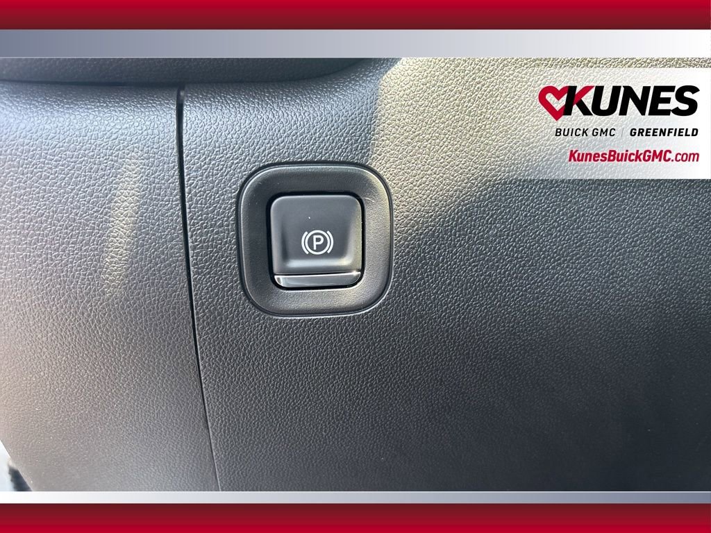 New 2025 GMC Sierra 3500 Pro image 21