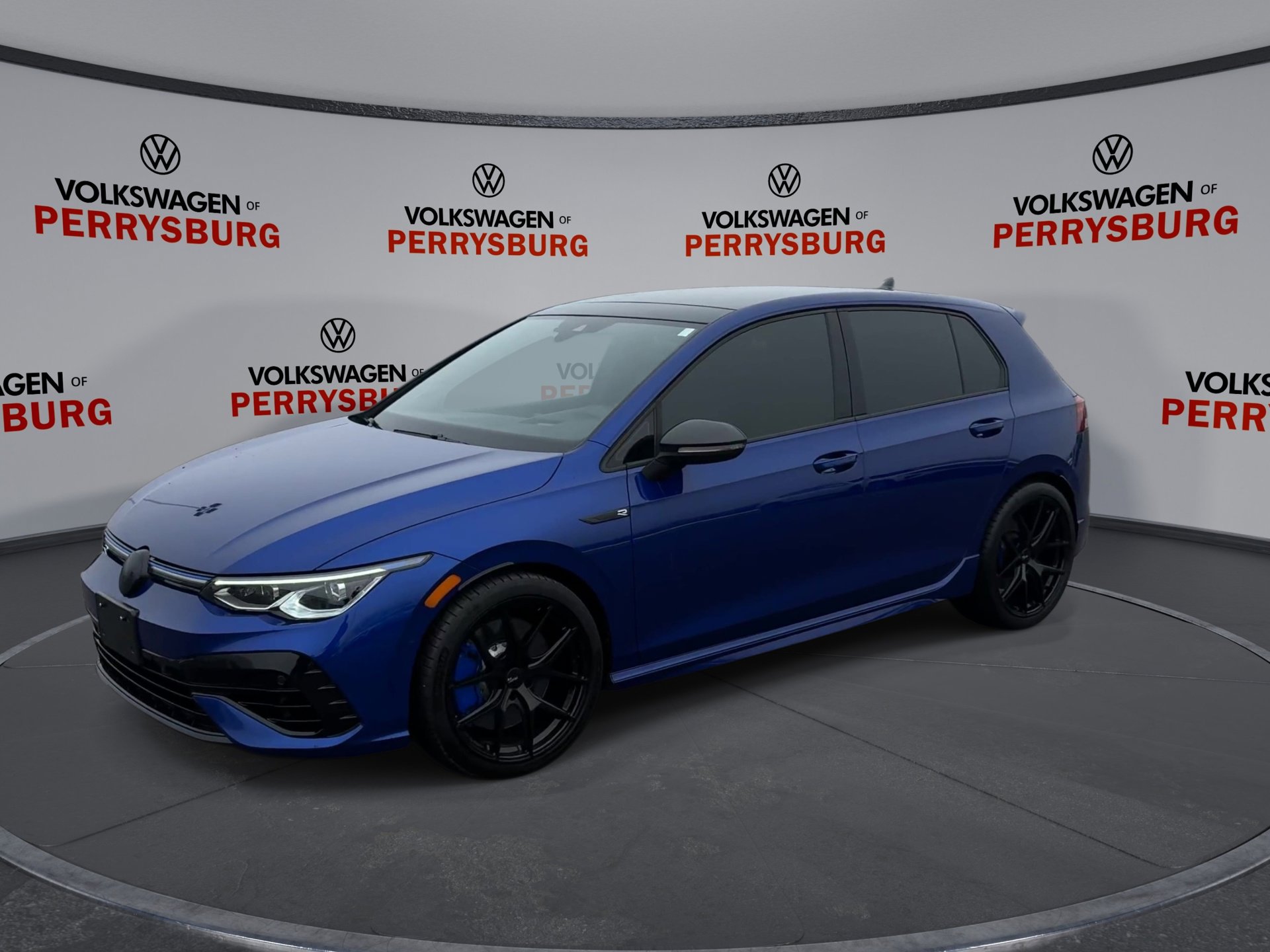 Used 2022 Volkswagen Golf R image 4