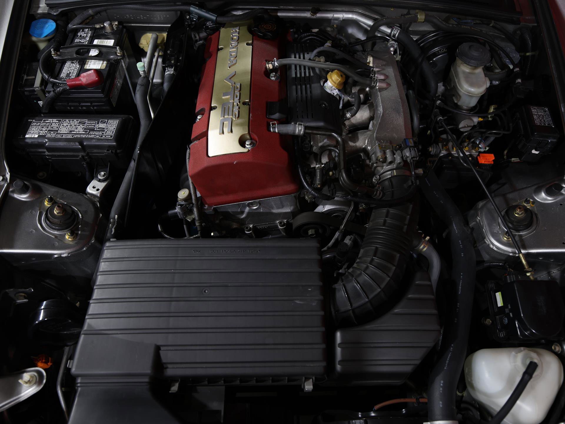 Used 2004 Honda S2000 image 26