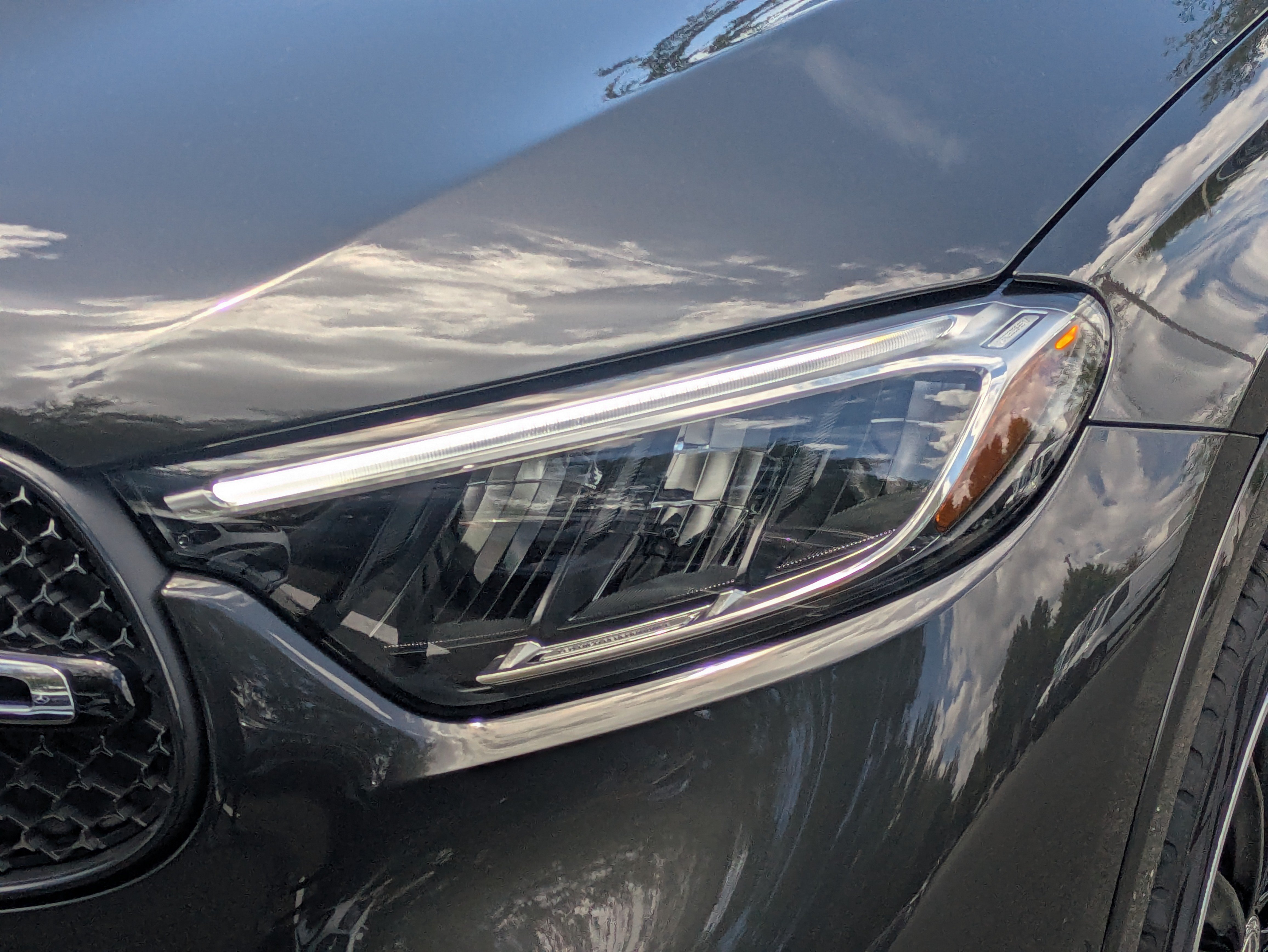 New 2026 Mercedes-Benz GLC 300 4MATIC image 9