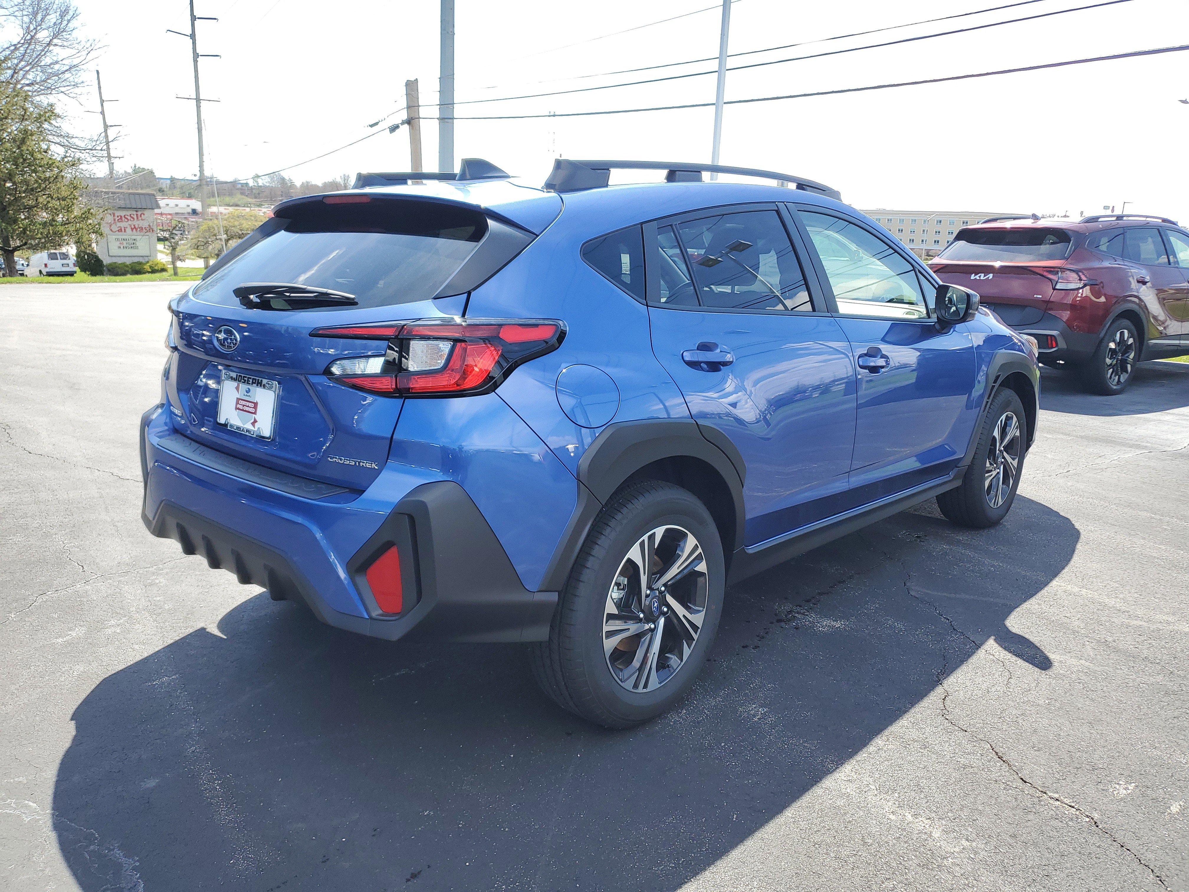 Certified 2025 Subaru Crosstrek 2.0i Premium AWD/4WD image 3