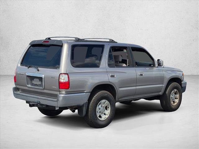Used 2002 Toyota 4Runner SR5 RWD image 5
