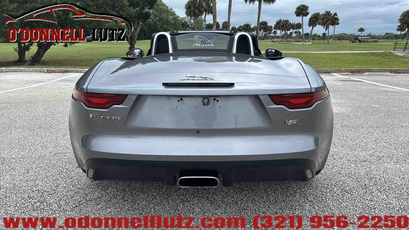 Used 2021 Jaguar F-TYPE Convertible image 16