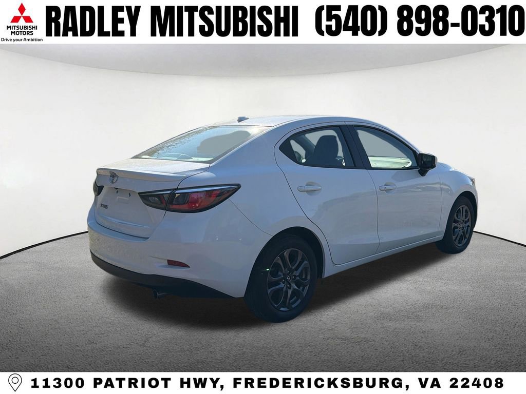 Used 2019 Toyota Yaris LE image 17