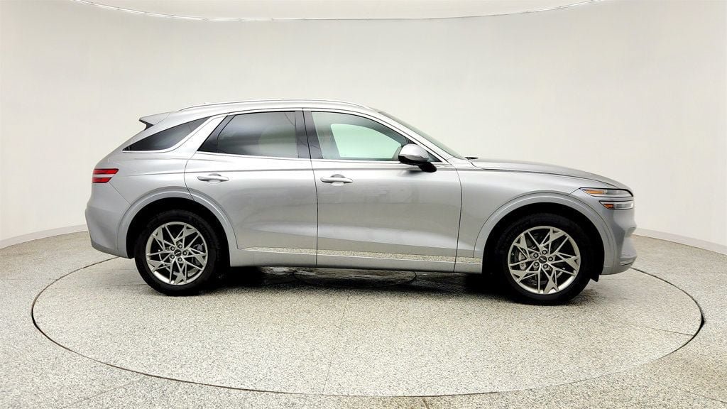 Used 2025 Genesis GV70 2.5T w/ Advanced Package AWD/4WD image 4