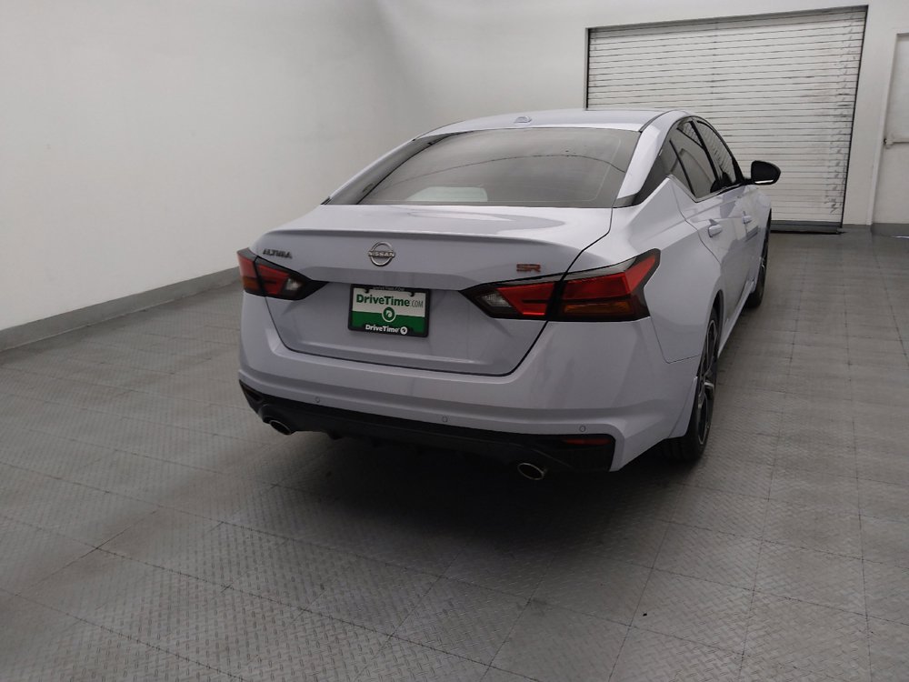 Used 2025 Nissan Altima 2.5 SR FWD image 7