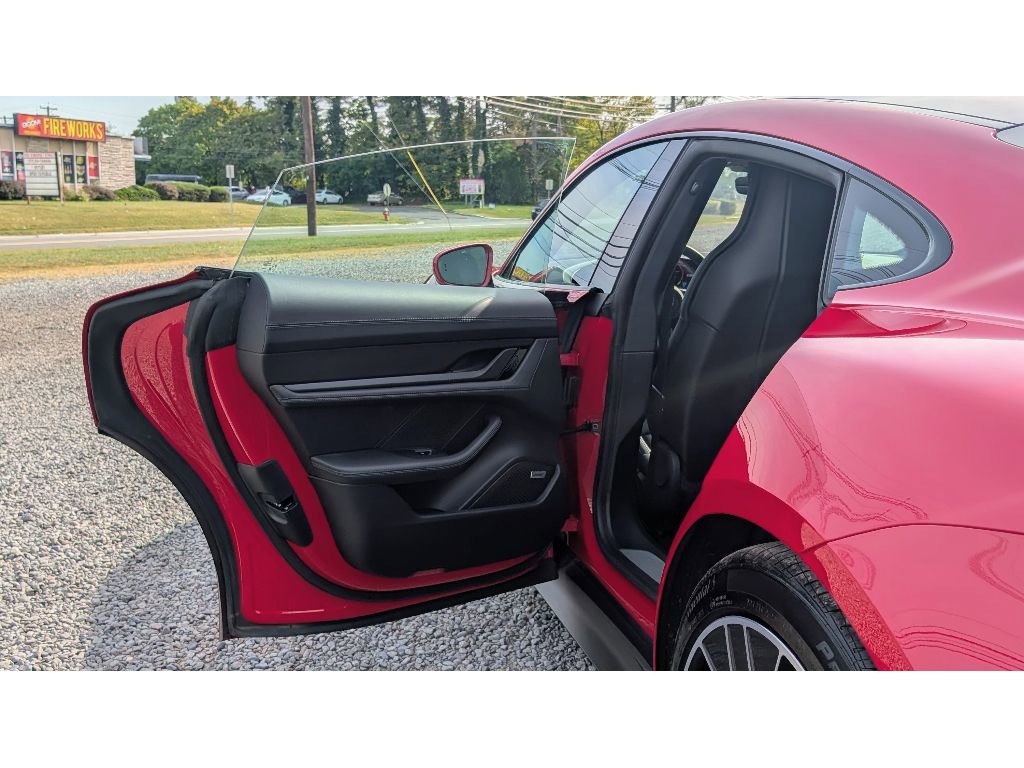 Used 2020 Porsche Taycan 4S image 10