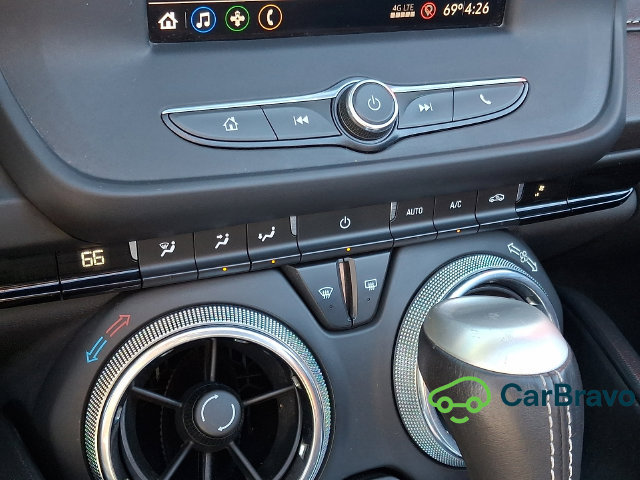 Certified 2020 Chevrolet Camaro LT RWD image 15