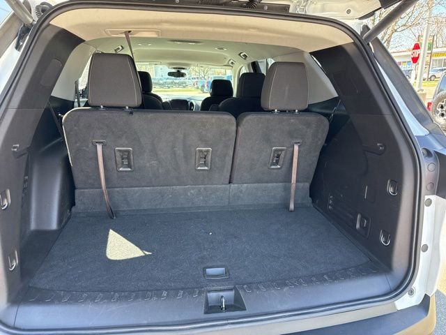 Used 2019 Chevrolet Traverse LT image 9