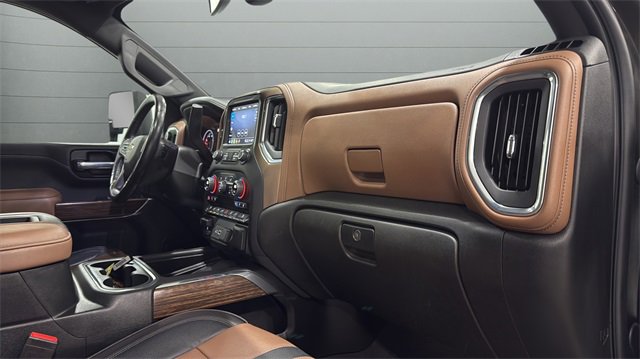 Used 2022 Chevrolet Silverado 3500 High Country w/ Safety Package II image 35