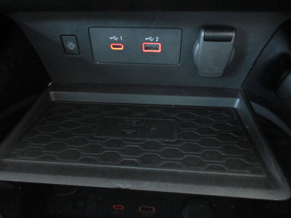 Used 2024 Nissan Altima 2.5 SV w/ SV Premium Package image 19