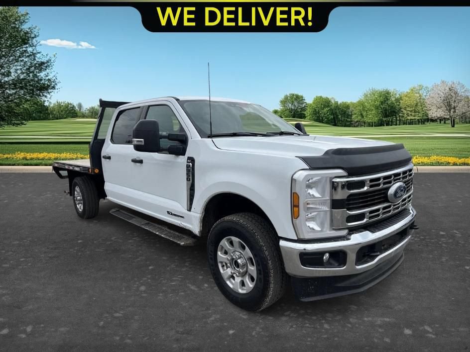 Used 2024 Ford F350 XLT w/ FX4 Off-Road Package AWD/4WD image 3