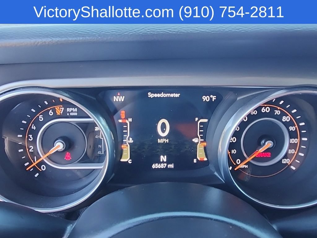 Used 2018 Jeep Wrangler Unlimited Sahara AWD/4WD image 12