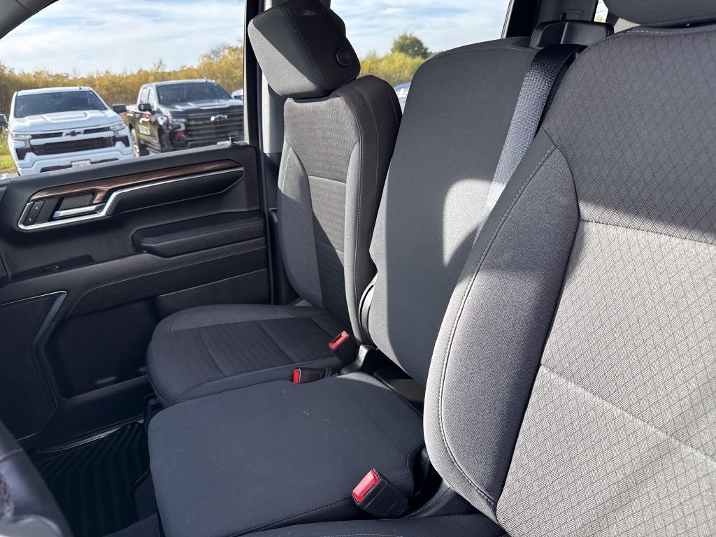 Certified 2023 Chevrolet Silverado 1500 LT AWD/4WD image 34