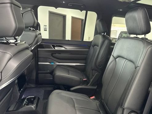 New 2026 Jeep Grand Wagoneer Summit AWD/4WD image 21