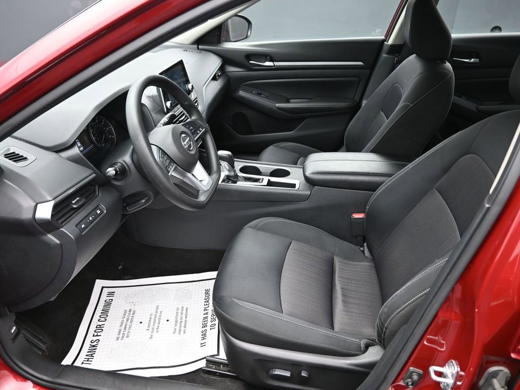 Used 2022 Nissan Altima 2.5 SV image 11
