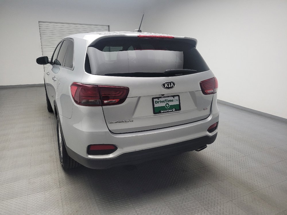 Used 2019 Kia Sorento AWD image 6