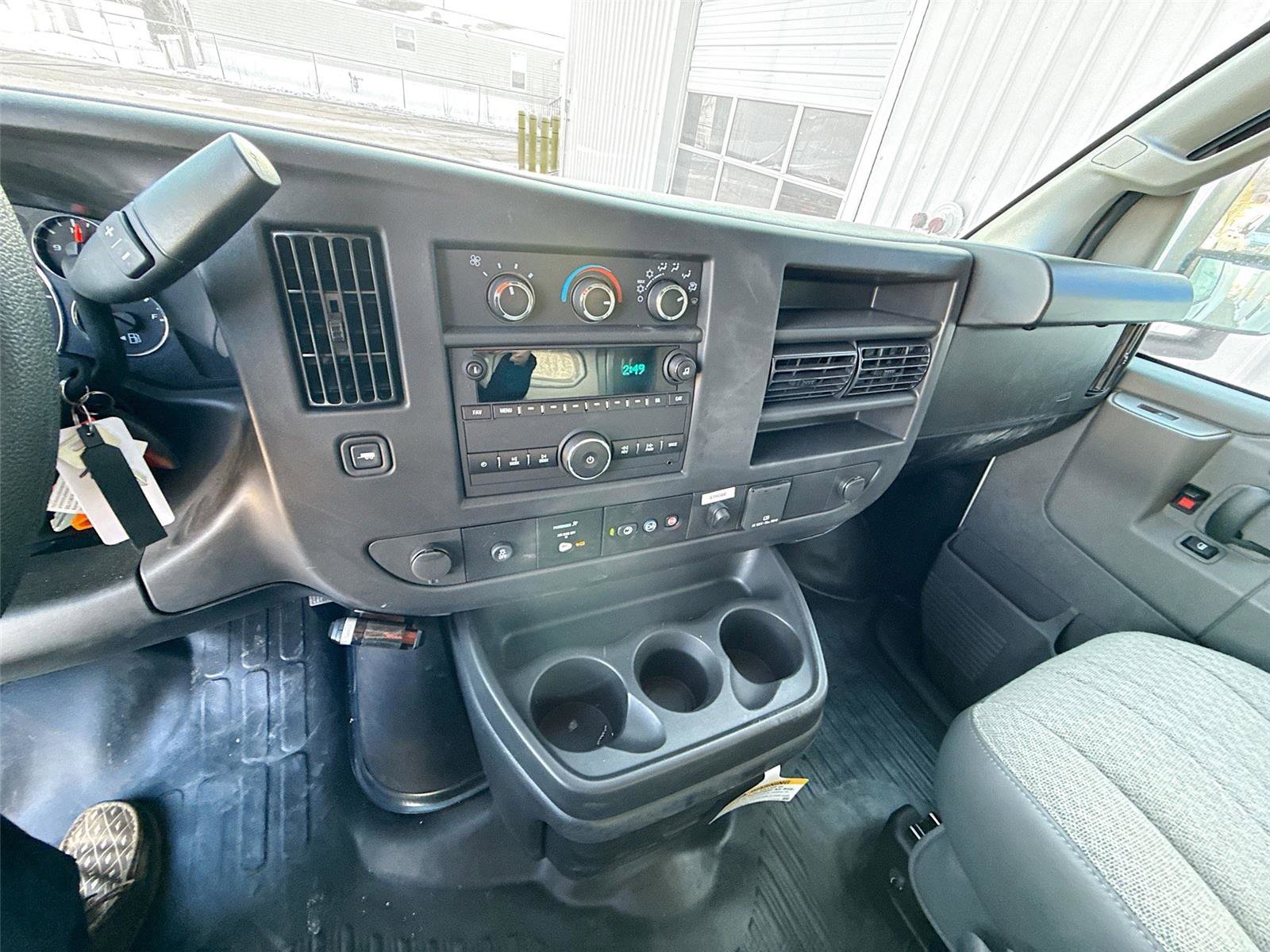 New 2025 Chevrolet Express 3500 w/ Power Convenience Package RWD image 17